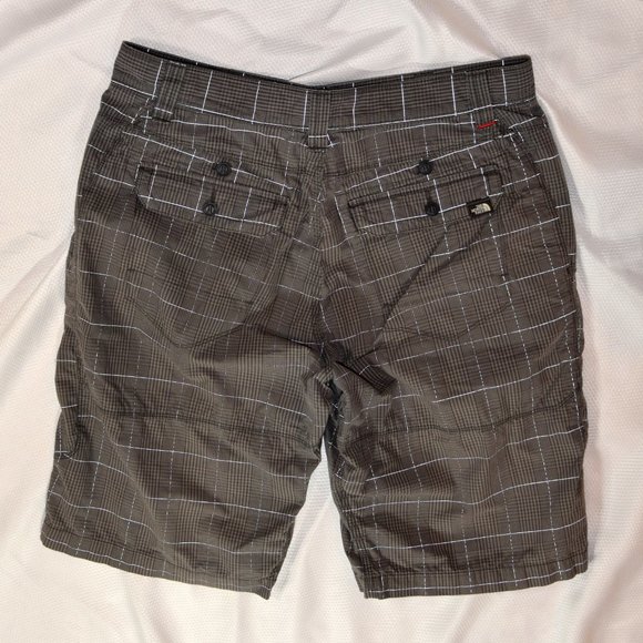 The North Face Button Fly Gray Plaid Shorts size 34 - Picture 3 of 10